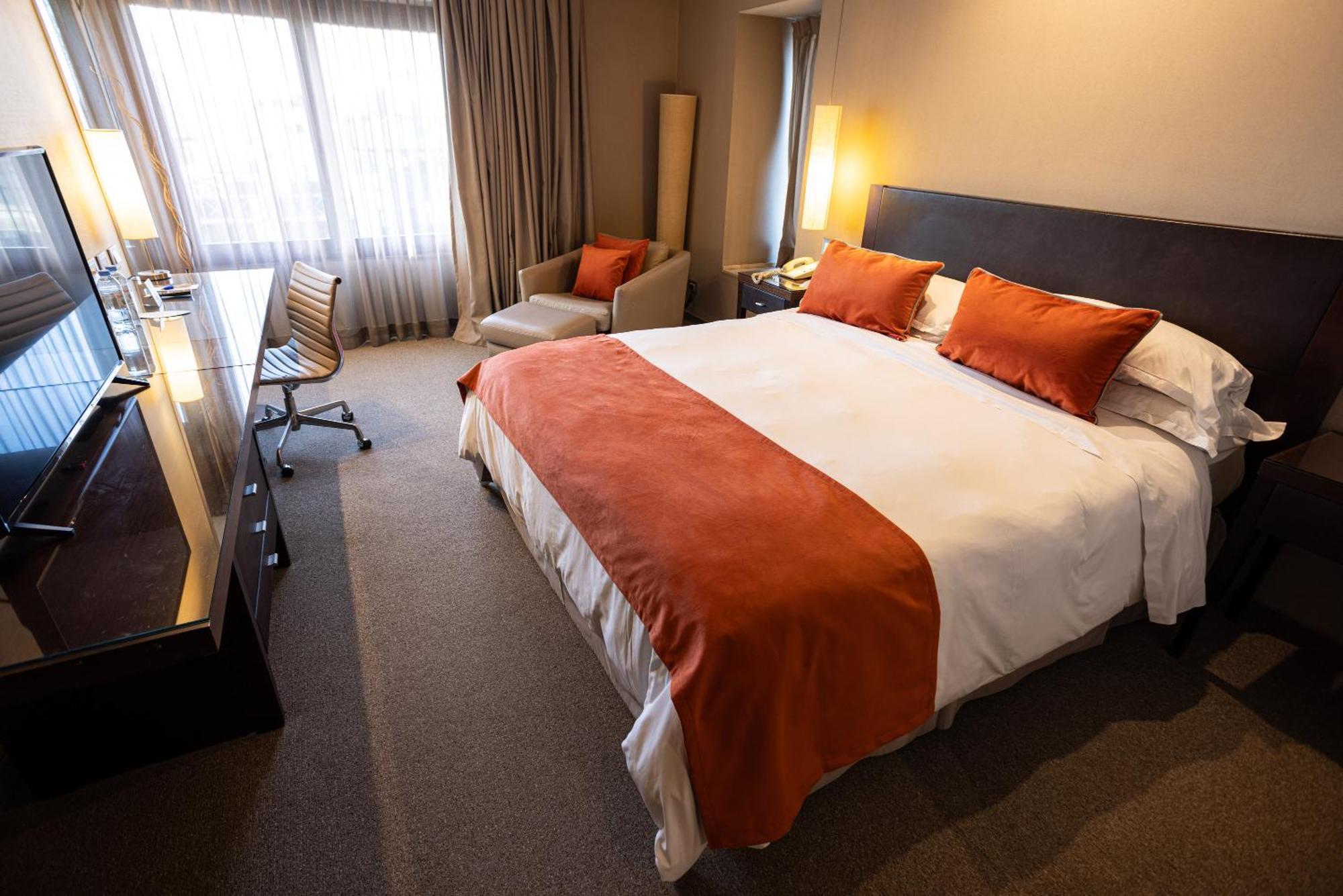 Libertador Hotel Buenos Aires Ngoại thất bức ảnh A room at the hotel