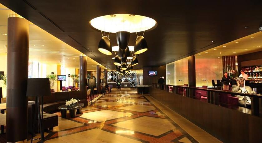 Libertador Hotel Buenos Aires Ngoại thất bức ảnh The lobby of the MGM Grand